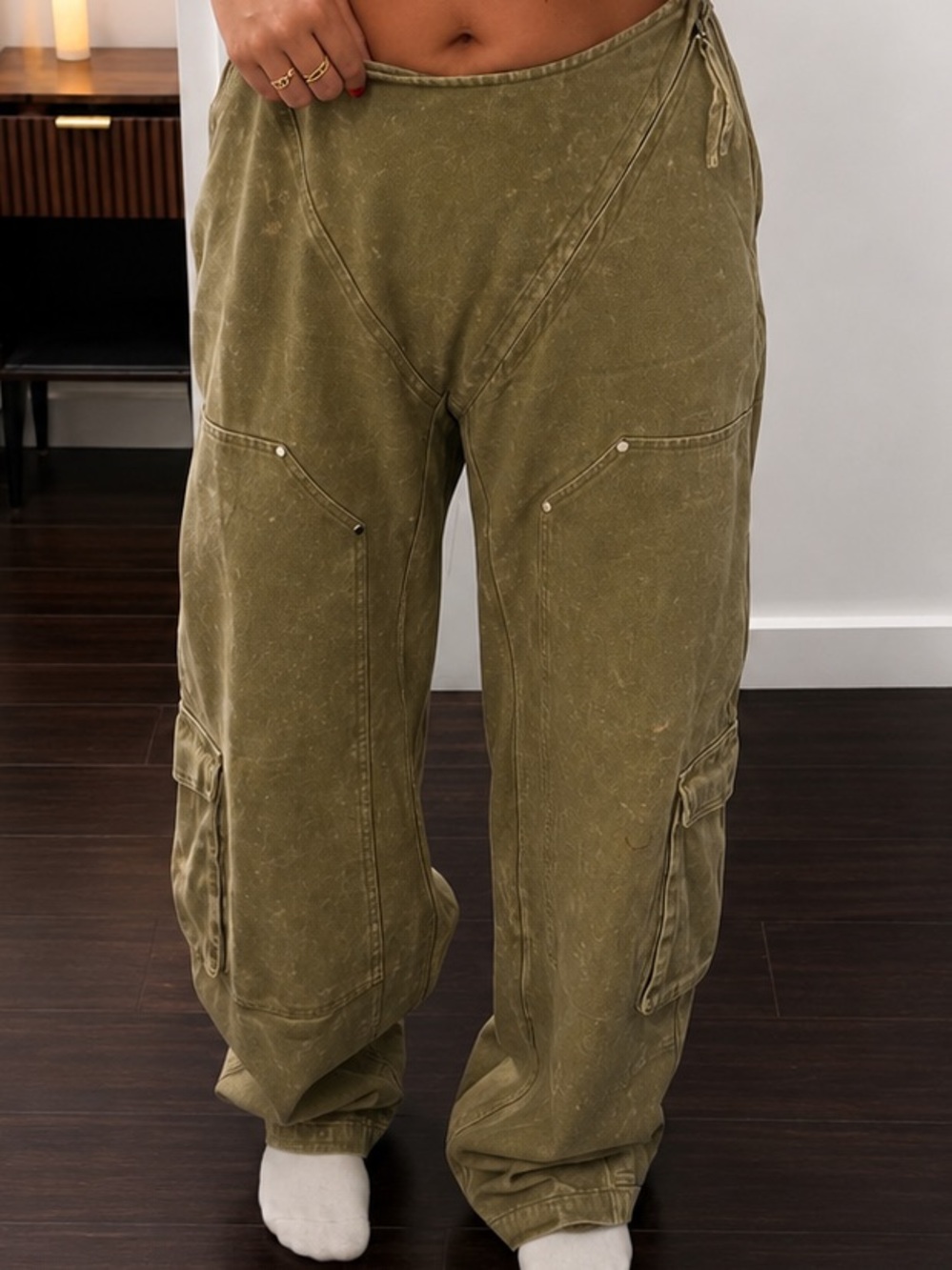 Olive Green Wide-Leg Cargo Pants